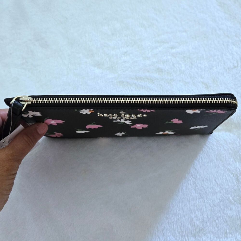 ✨️HP 2X✨️ Kate Spade♠️ Medium "Cameron" L-Zip Wristlet - NWT - Picture 4 of 16